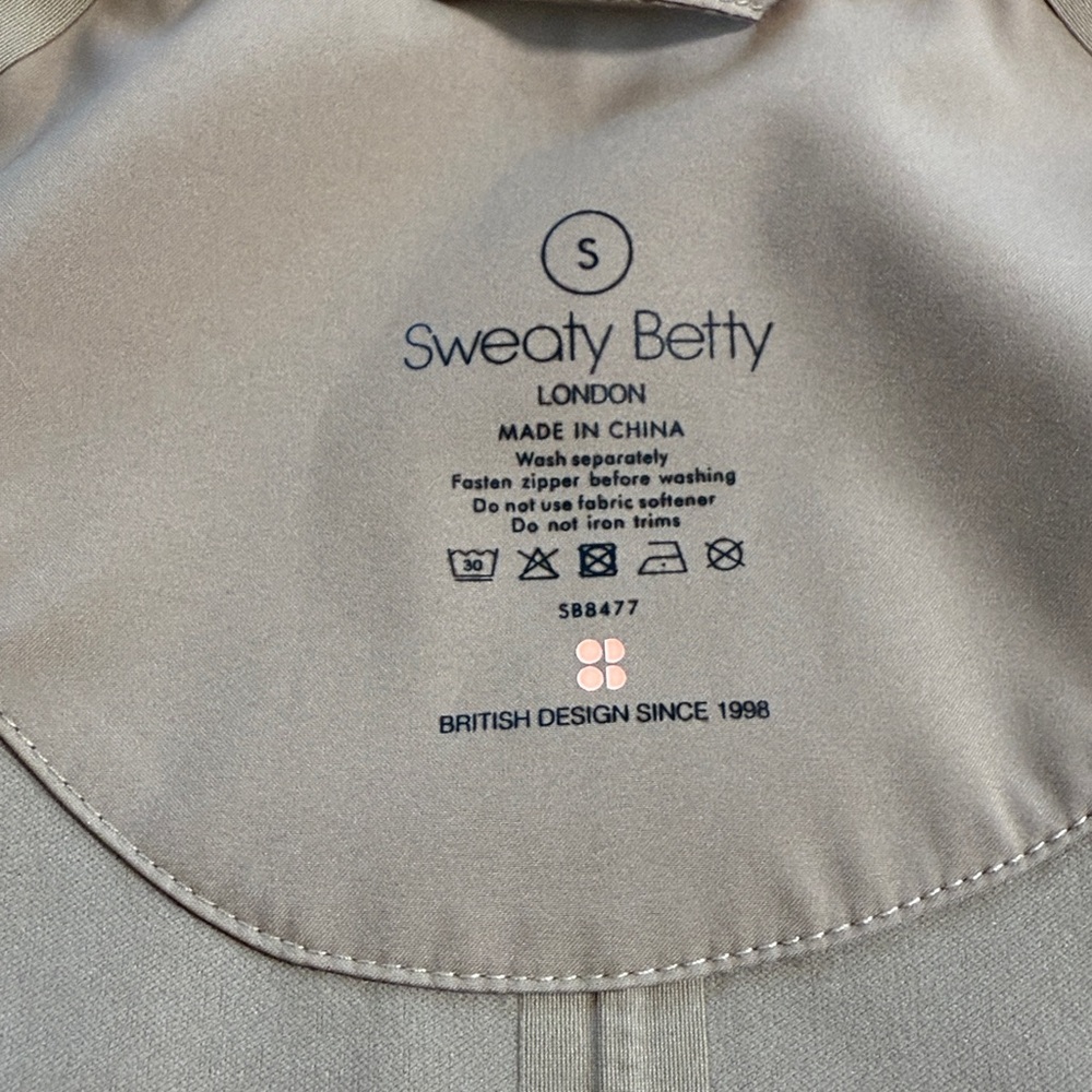 SWEATY BETTY Cropped Rain Jacket Size 6 - Picture 4 of 16